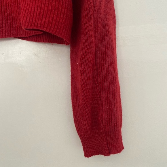 Brandy Melville quarter-zip - Picture 5 of 5